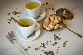 绿茶加红糖