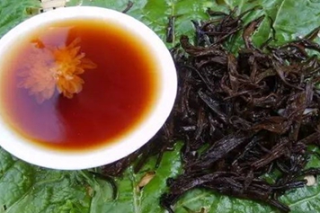 普洱和菊花一起泡