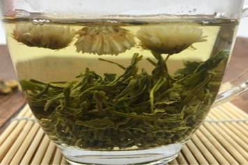 绿茶菊花茶