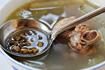 冬瓜绿豆排骨汤