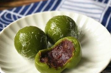豆沙青团