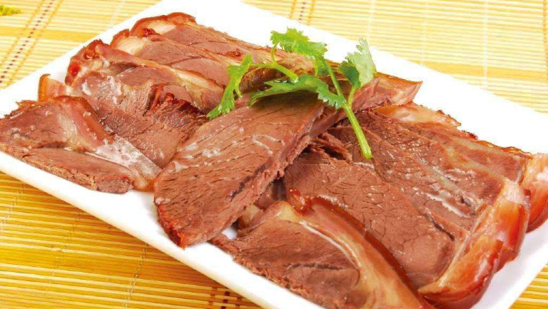 马肉