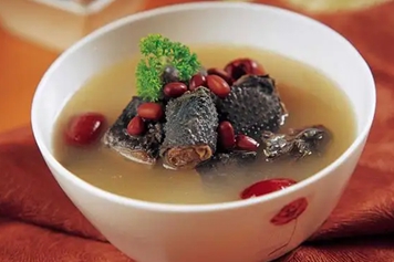 红豆炖鸡汤