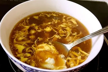 红糖水冲鸡蛋