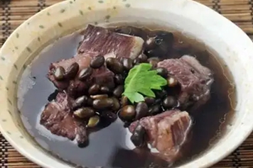 黑豆猪骨汤