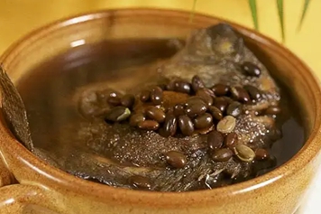 黑鲩鱼煲黑豆