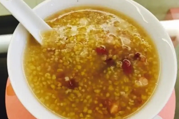 红豆玉米渣粥