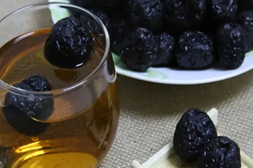 糊枣泡水