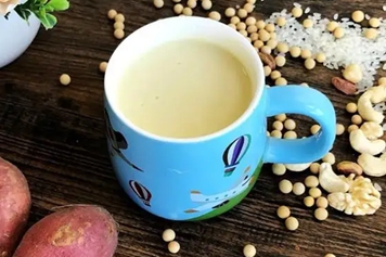 黄豆大米豆浆