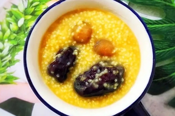 桂圆小米粥