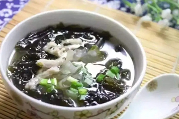 海带紫菜汤