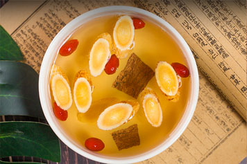 杜仲黄芪枸杞泡水