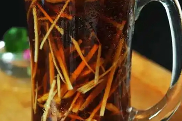 黄酒加姜丝