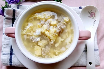 鸡蛋瘦肉汤