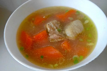 鸡肉炖胡萝卜