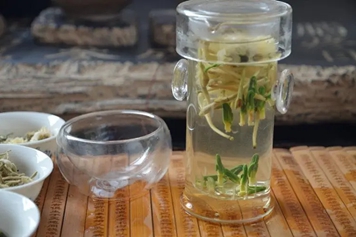 菊花莲子心茶