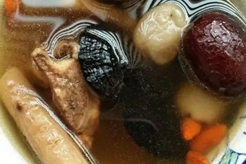 灵芝瘦肉汤