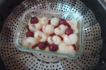 龙眼肉和生粉一起蒸