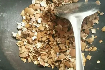 炒鸡蛋壳