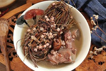 鸡骨草灵芝赤小豆猪骨汤