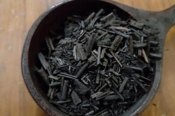 荆芥穗炭