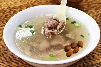 南北杏煲瘦肉汤