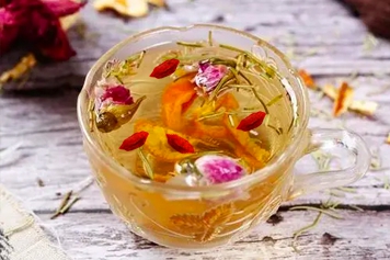 玫瑰花陈皮枸杞泡茶
