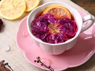 玫瑰花柠檬蜂蜜水