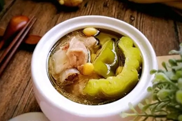 凉瓜排骨汤