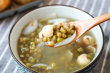 莲子绿豆粥