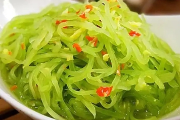 凉拌莴笋