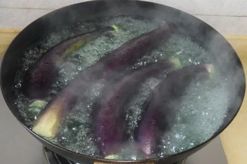 茄子柄煮水