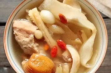 沙参玉竹麦冬无花果瘦肉汤
