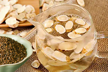 沙苑子和黄芪一起泡水