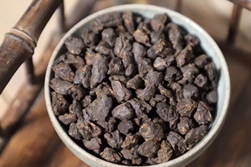 七两碎银子普洱茶