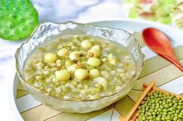 绿豆莲子粥