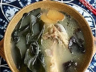 木耳海带汤