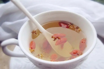 枸杞桂花泡水喝
