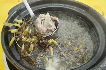 石橄榄煲瘦肉