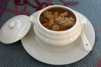 瘦肉炖花旗参