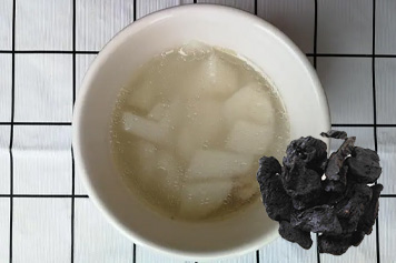 熟地山药汤