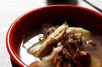 羊肉黄芪同用