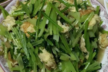 芹菜炒鹅蛋