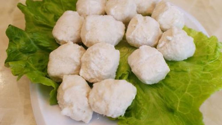 墨鱼丸
