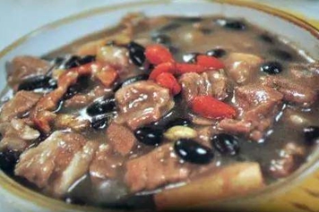羊肉炖黑豆