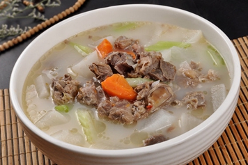 羊肉炖红萝卜