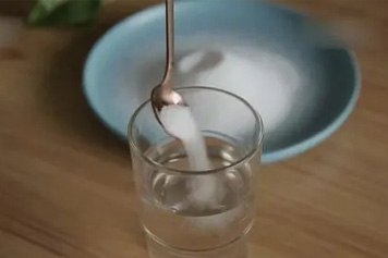 咸盐水