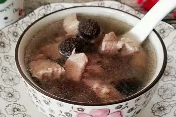 砂仁煲瘦肉