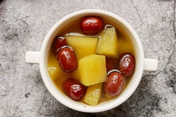 苹果红枣冰糖水