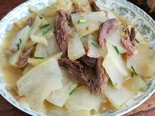 牛肉炖冬瓜